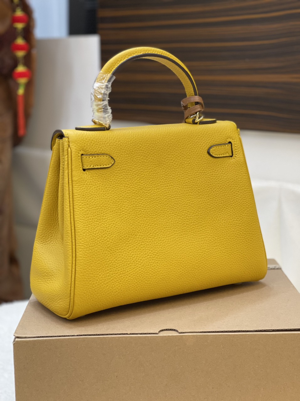 Túi xách Hermer Kelly 25 Super Da Togo Màu Vàng Khóa Vàng Size 25cm
